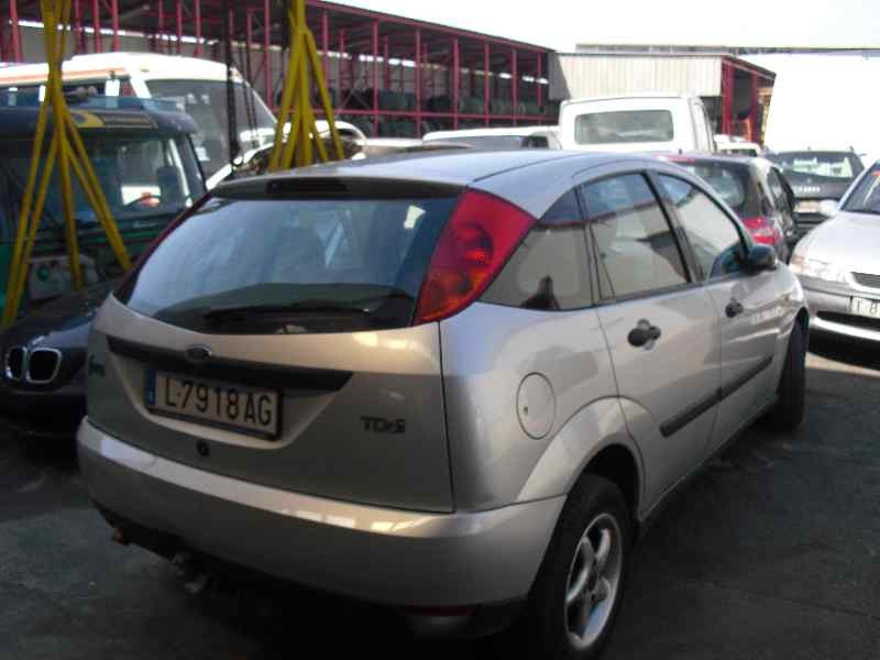 ford focus berlina (cak) del año 1950