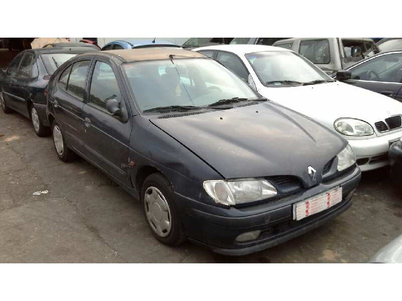 renault megane i berlina hatchback (ba0) del año 1996