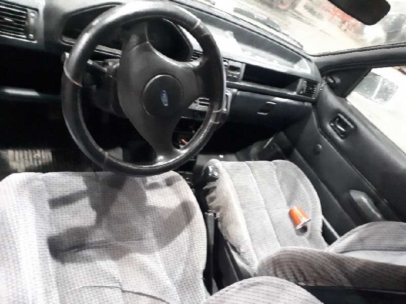 ford fiesta berl./courier del año 1993