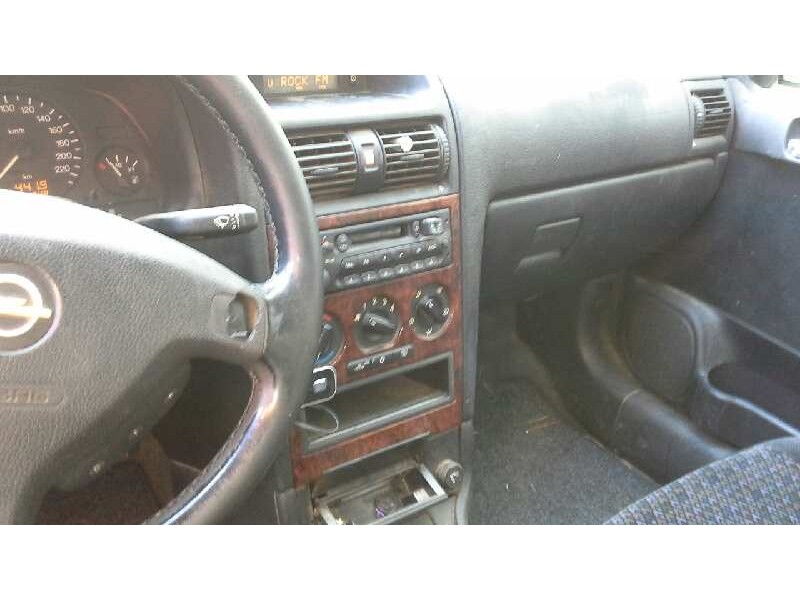 opel astra g caravan del año 1999