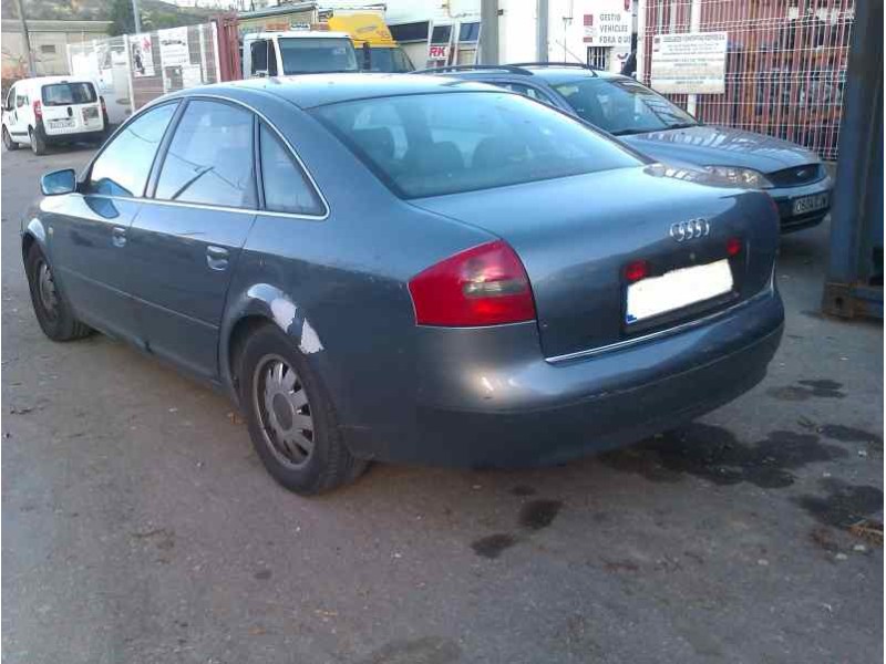 audi a6 berlina (4b2) del año 1998
