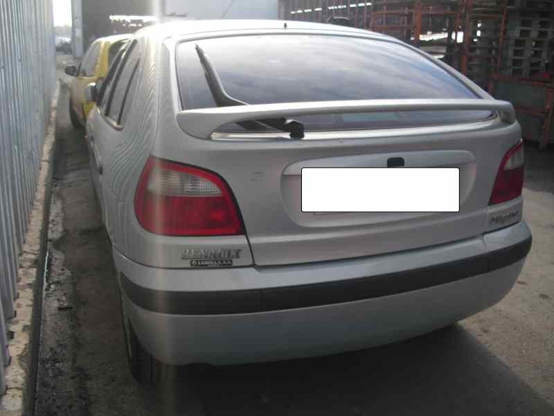 renault megane i fase 2 berlina (ba0) del año 1999