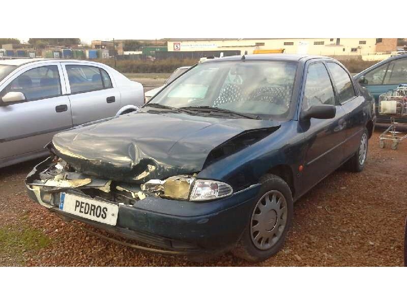 ford mondeo berlina (gd) del año 1996