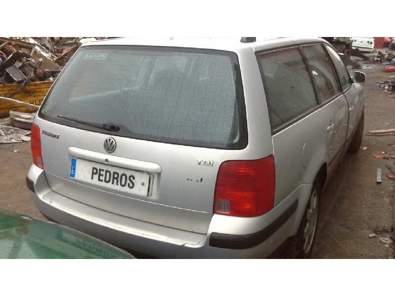 volkswagen passat variant (3b5) del año 2000
