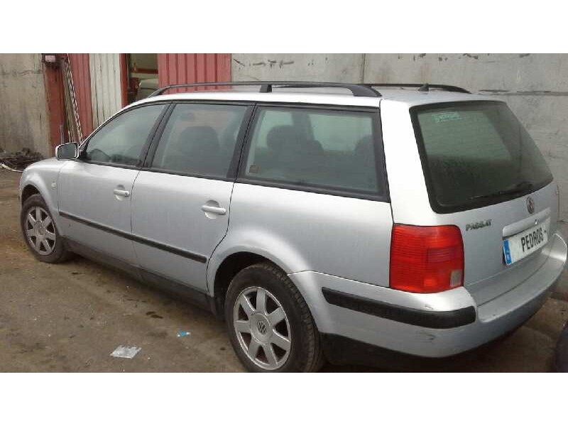 volkswagen passat variant (3b5) del año 2000