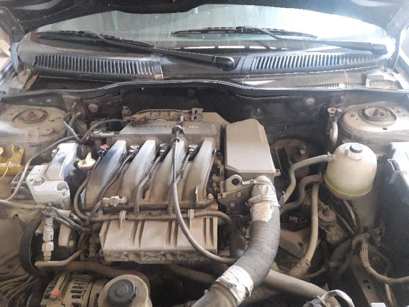 renault megane i fase 2 berlina (ba0) del año 1999