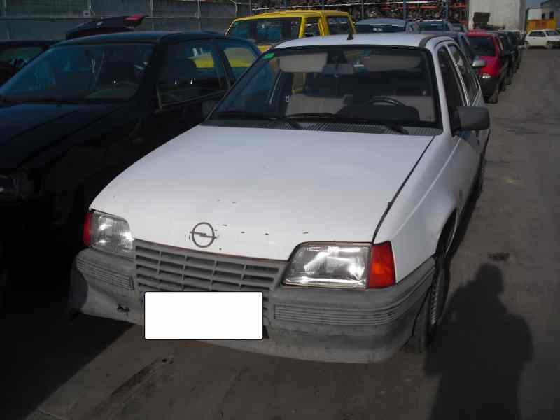 opel kadett e del año 1989