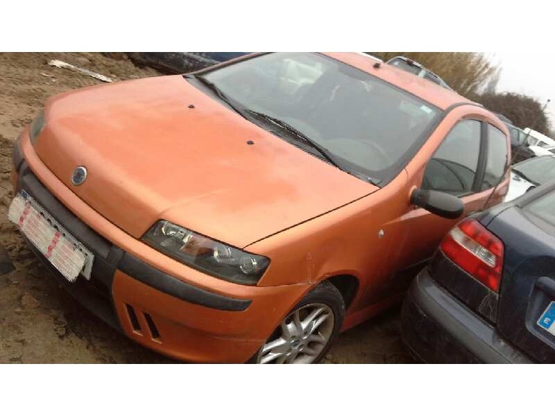 fiat punto berlina (188) del año 2000