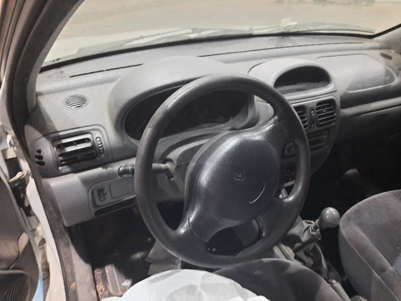 renault clio ii fase i (b/cbo) del año 1999