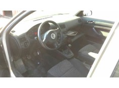 volkswagen golf iv berlina (1j1) del año 2000 2