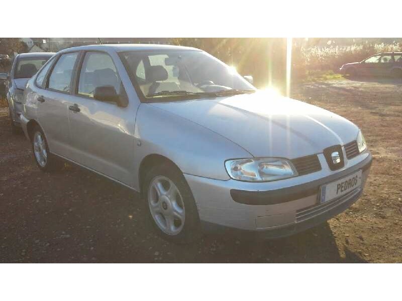 seat cordoba berlina (6k2) del año 2000