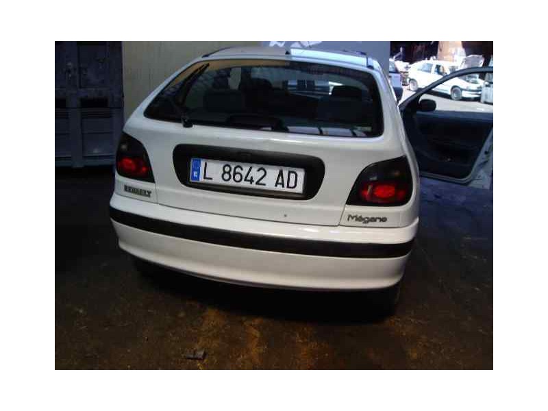 renault megane i berlina hatchback (ba0) del año 1998