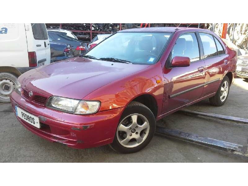 nissan almera (n15) del año 1999