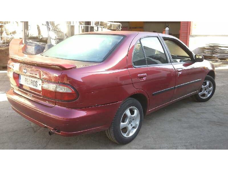 nissan almera (n15) del año 1999
