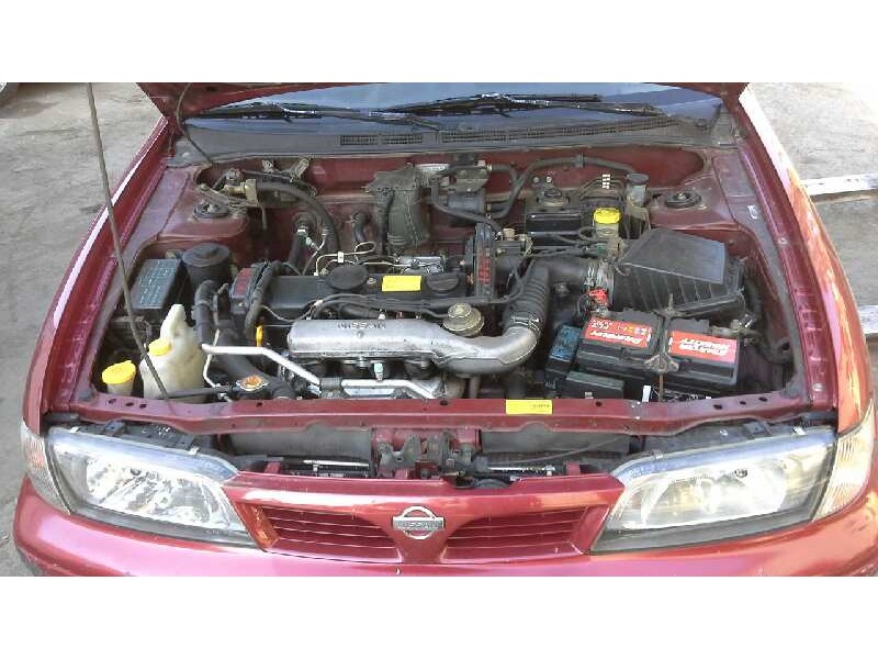 nissan almera (n15) del año 1999