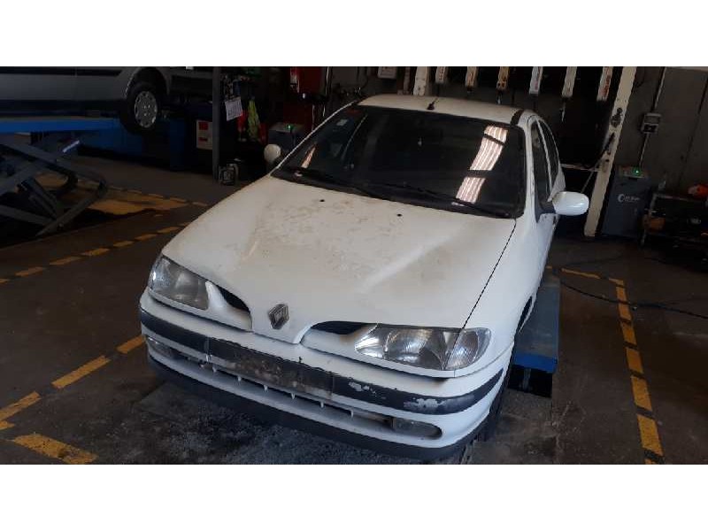 renault megane i berlina hatchback (ba0) del año 1999