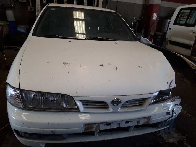 nissan almera (n15) del año 1998
