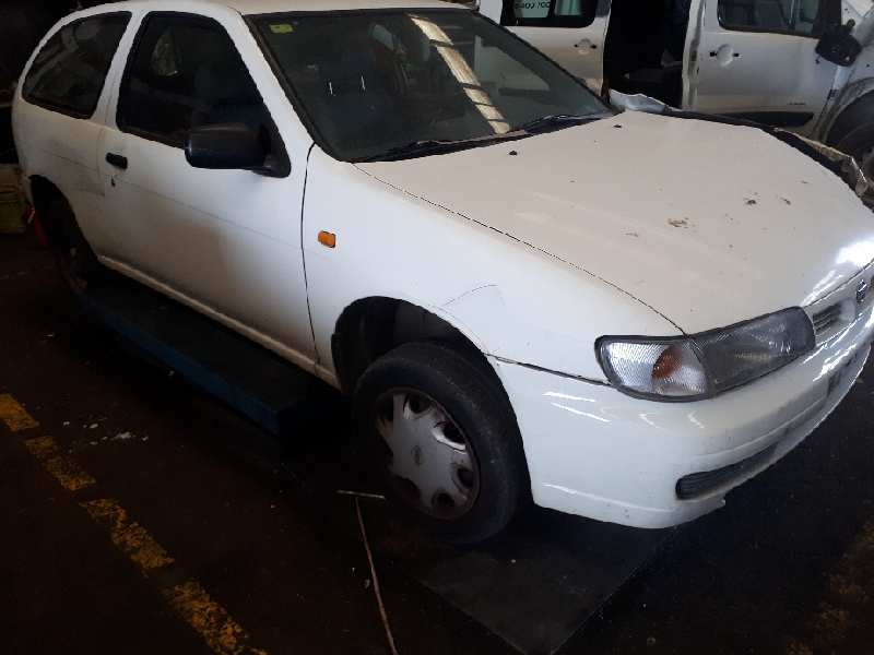nissan almera (n15) del año 1998
