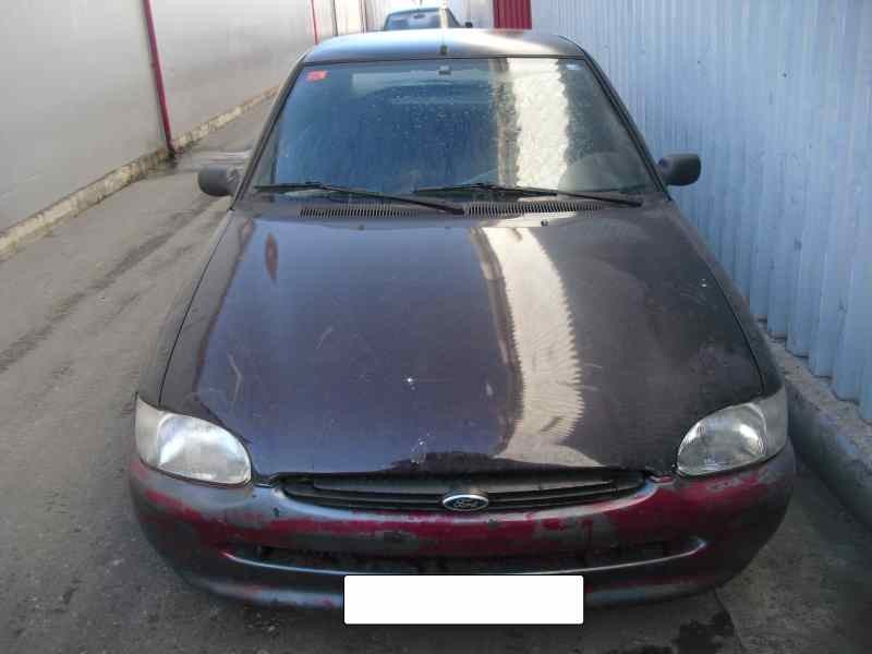 ford escort berlina/turnier del año 1995