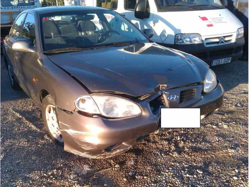 hyundai lantra berlina (rd) del año 1999