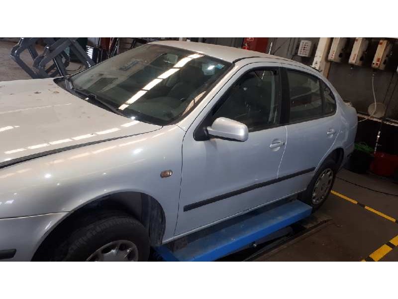 seat toledo (1m2) del año 1999