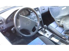 mercedes-benz clase c (w202) berlina del año 1993 2