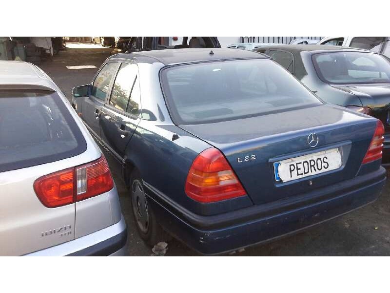 mercedes-benz clase c (w202) berlina del año 1993