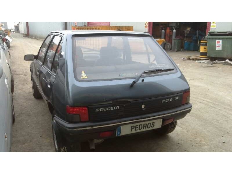 peugeot 205 berlina del año 1991