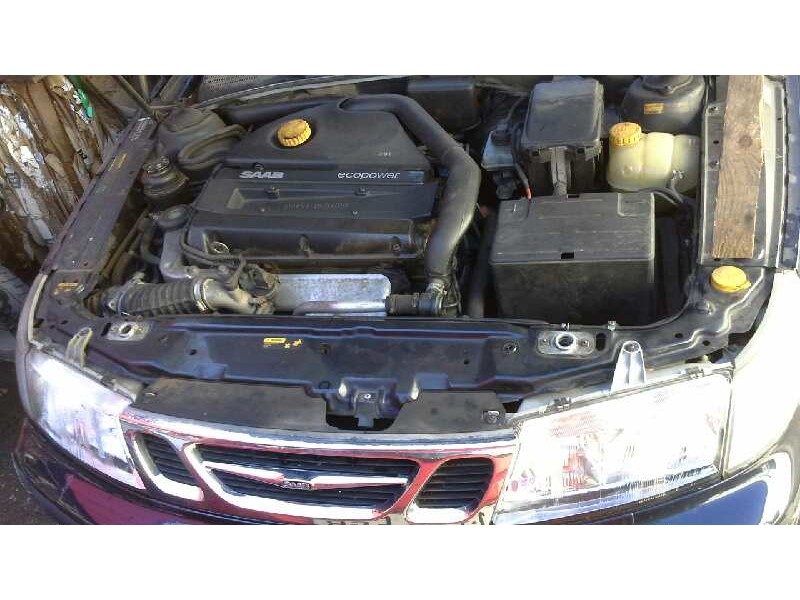 saab 9-5 sedán del año 2000