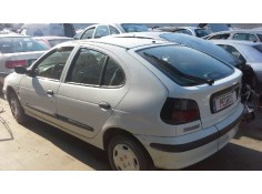renault megane i berlina hatchback (ba0) del año 1996