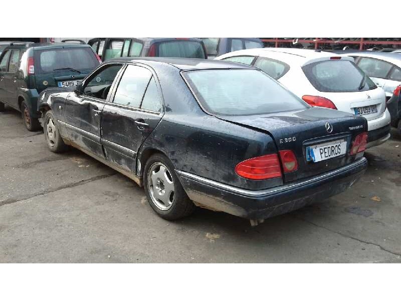 mercedes-benz clase e (w210) berlina diesel del año 1999