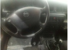 opel vectra b berlina del año 1998 2