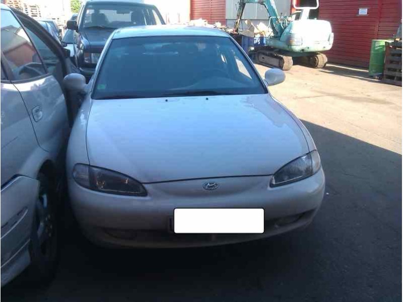 hyundai lantra berlina (rd) del año 1999