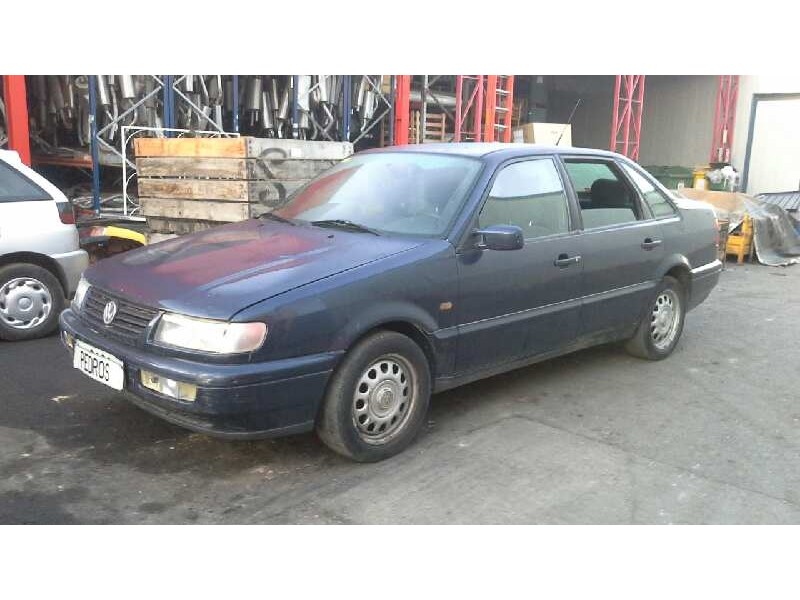 volkswagen passat berlina (3a2) del año 1996