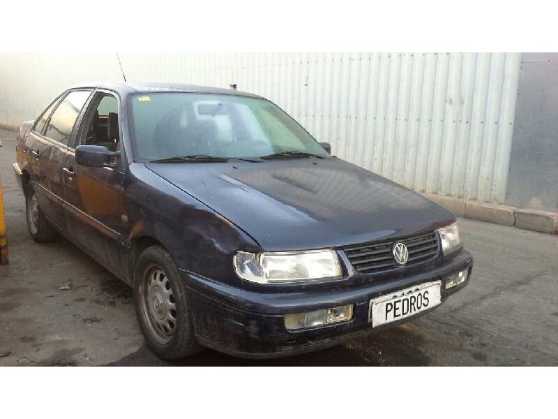 volkswagen passat berlina (3a2) del año 1996