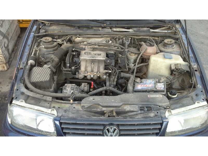 volkswagen passat berlina (3a2) del año 1996