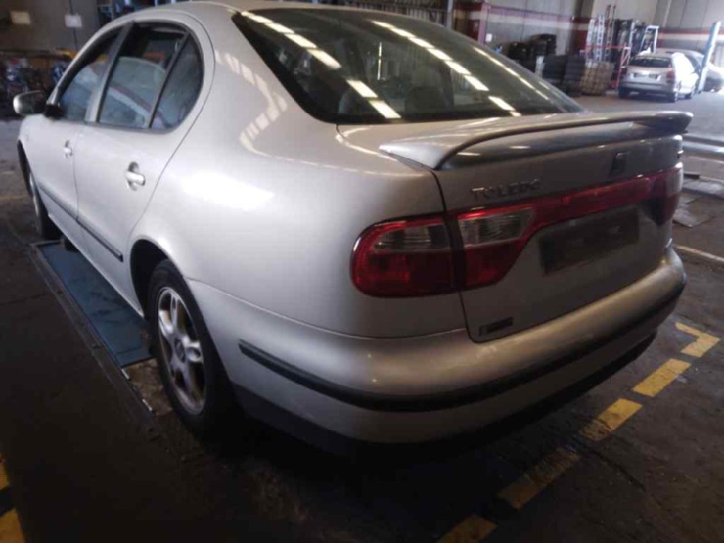 seat toledo (1m2) del año 1999