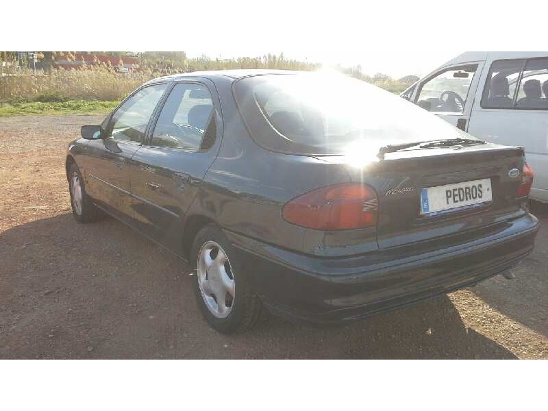 ford mondeo berlina/familiar (fd) del año 1996
