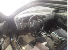 nissan primera berlina (p11) del año 1998 2