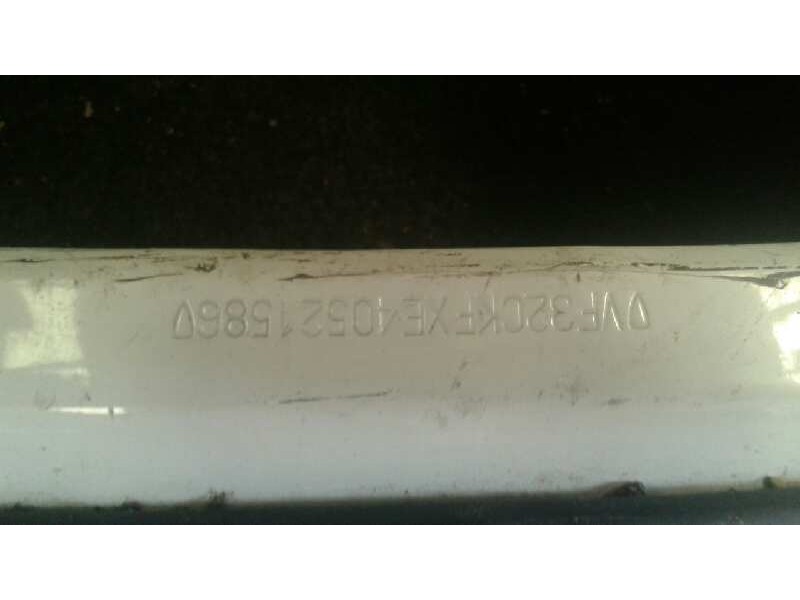 peugeot 206 berlina del año 1999