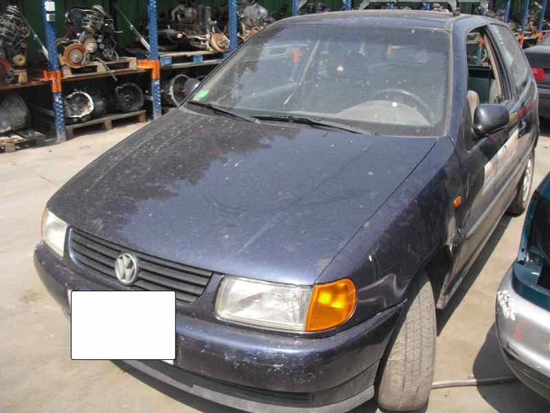 volkswagen polo berlina (6n1) del año 1997