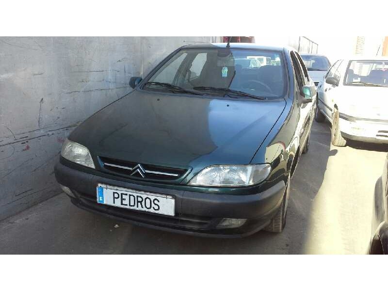 citroën xsara berlina del año 2000