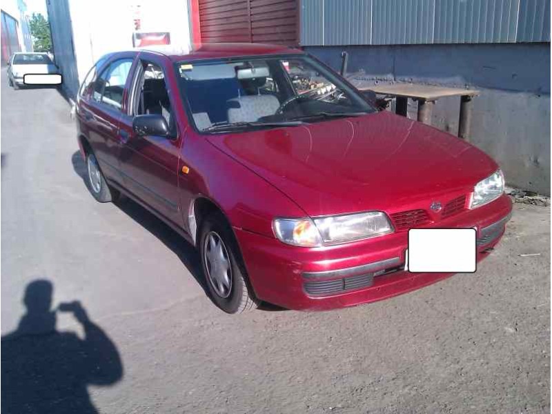 nissan almera (n15) del año 1996