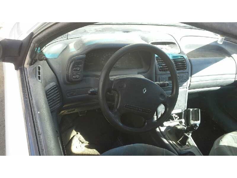 renault laguna (b56) del año 1995