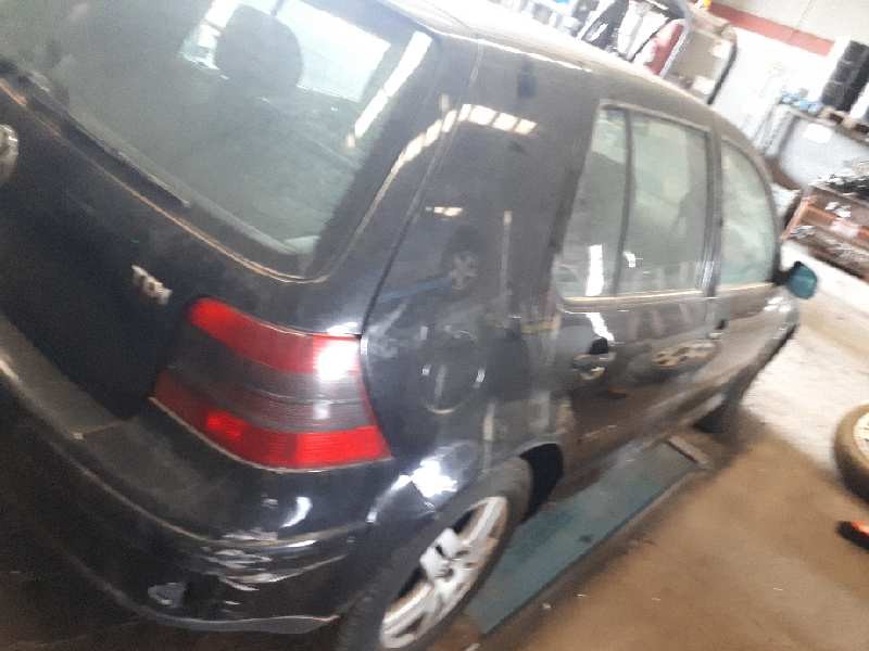 volkswagen golf iv berlina (1j1) del año 2000