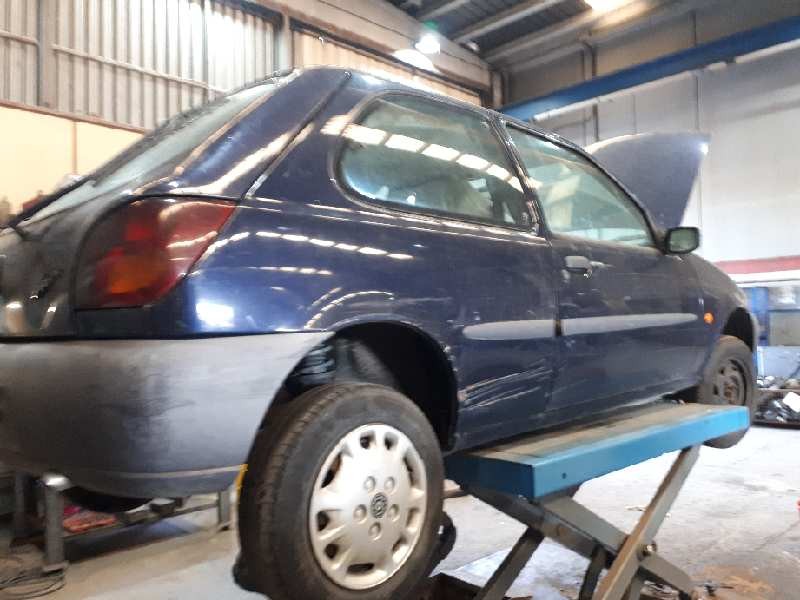 ford fiesta berl./courier del año 1996
