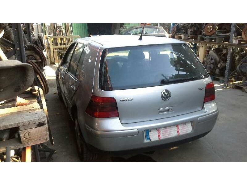 volkswagen golf iv berlina (1j1) del año 2000