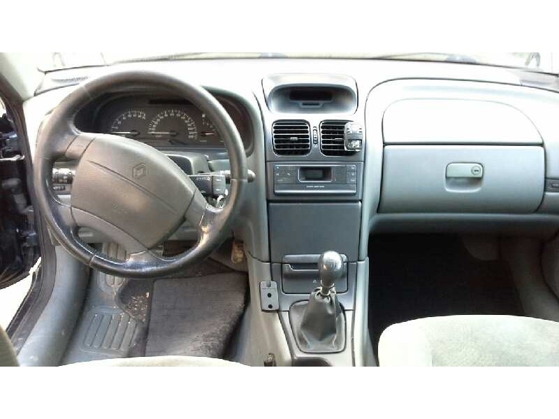 renault laguna (b56) del año 1999