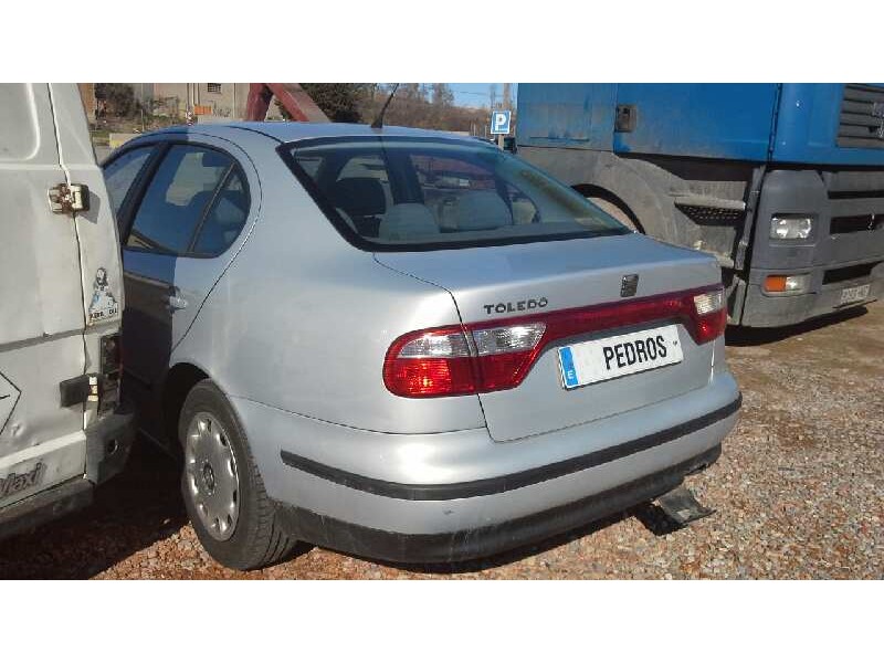 seat toledo (1m2) del año 1999