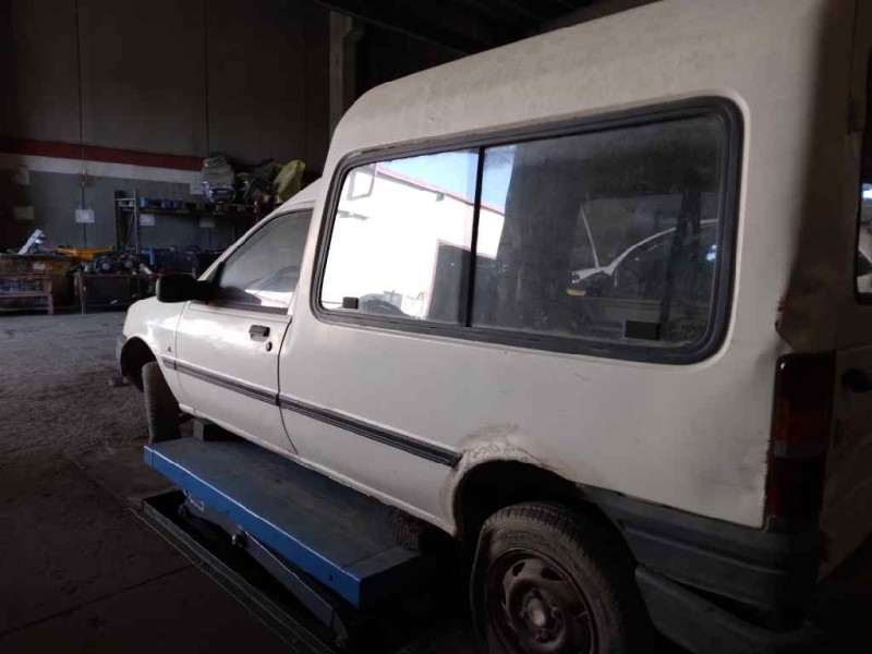 ford fiesta courier del año 1997